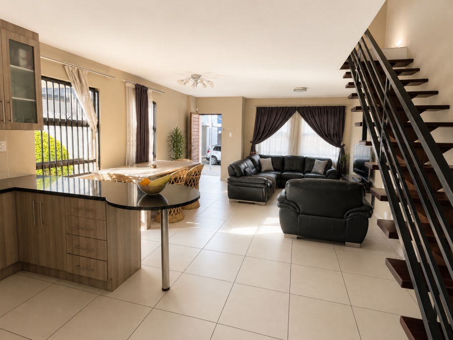 To Let 3 Bedroom Property for Rent in Cashan North West